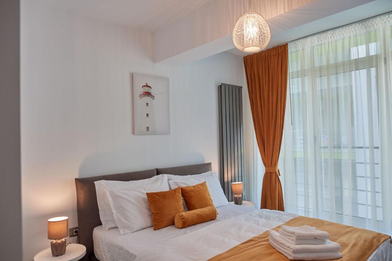 Sea La Vie 2Br Apt Spa N Pool Beach Resort Navodari Exterior photo
